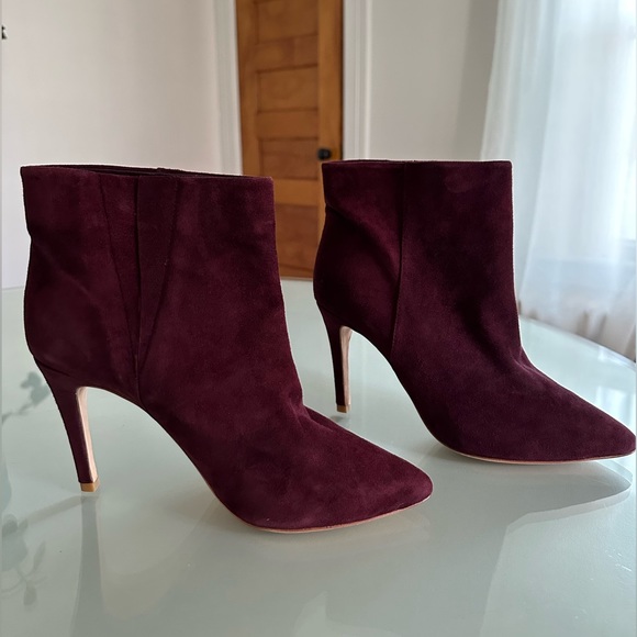 🎉🎉Host Pick 🎉🎉Joie burgundy suede ankle boots. Size 8.5 (IT 38.5) - Picture 5 of 6
